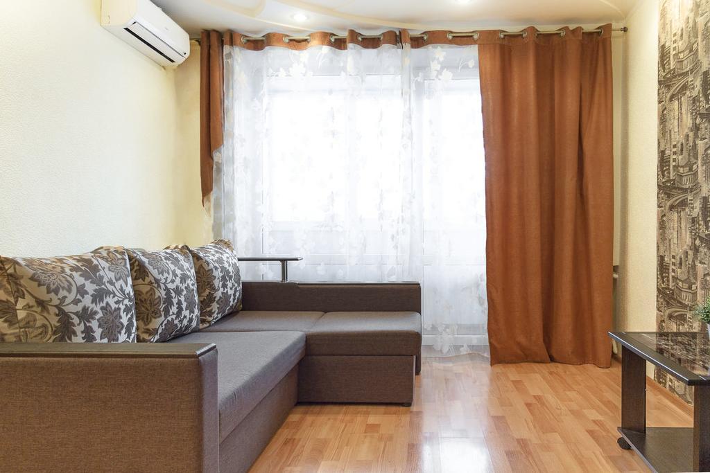 Luxury 3 Rooms Apartments In Center By Green House Poltava Eksteriør billede